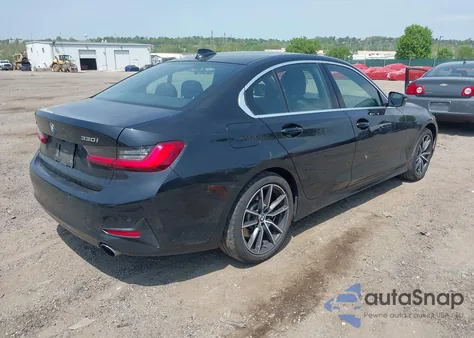 2020 BMW 330I xDrive z USA, uszkodzony, nr VIN 3MW5R7J00L8B14297